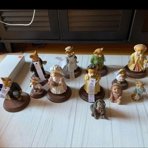 Lot of department 56 upstairs downstairs bears